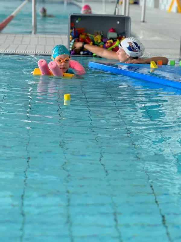 Nauka pływania dla niemowląt - 1